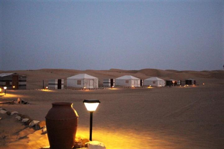 Legend Desert Camp Fulayj al Masha'ikh Eksteriør bilde