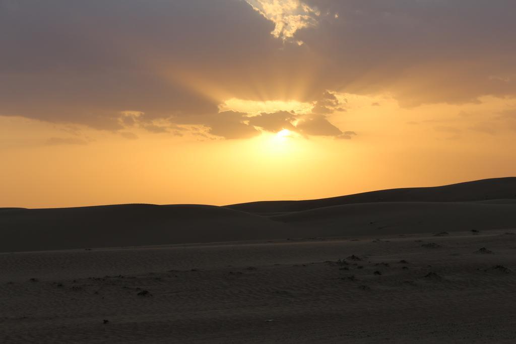Legend Desert Camp Fulayj al Masha'ikh Eksteriør bilde